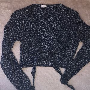 Brandy Melville Tie Cropped Top